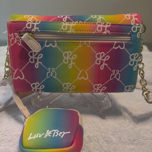 NWT - BETSEY JOHNSON Handbag Crossbody - “LUV” - Picture 8 of 11